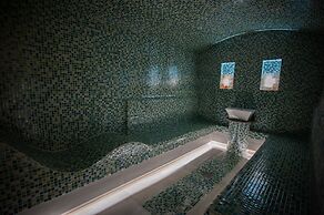 Doanesia Premium Hotel & Spa