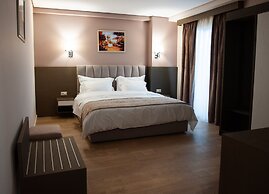 Doanesia Premium Hotel & Spa