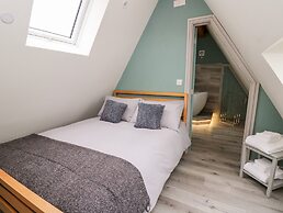 Brecknock Cheviot - The Sheepfold