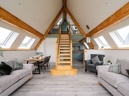 Brecknock Cheviot - The Sheepfold