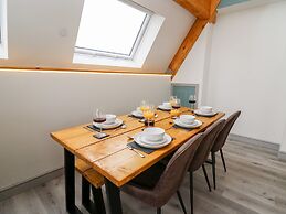 Brecknock Cheviot - The Sheepfold