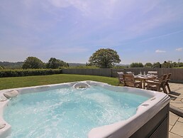 Brecknock Cheviot - The Sheepfold