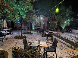 Avşar Apart Motel