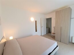 Winter Spring Summer Apartments