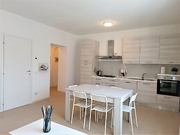 Winter Spring Summer Apartments