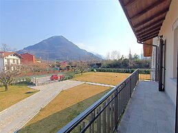 Winter Spring Summer Apartments