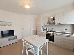 Winter Spring Summer Apartments