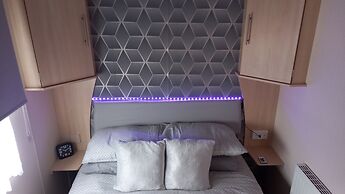 A&P Sheron Holiday Home - Millfields