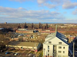 Hyatus at City Views