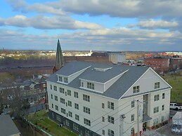 Hyatus at City Views