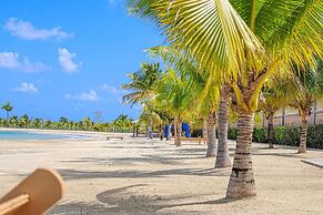 Beach Holidays at Marina Villa