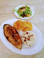 Tambo Marina Ecohostal - Hostel