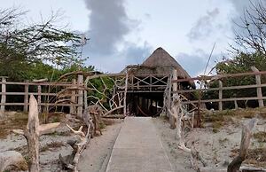 Tambo Marina Ecohostal - Hostel