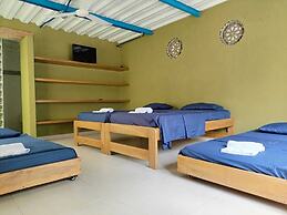 Tambo Marina Ecohostal - Hostel