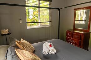 Topaz Apartment Villa - Mountain View