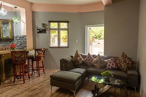 Topaz Apartment Villa - Mountain View