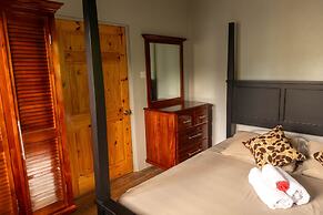 Topaz Apartment Villa - Mountain View