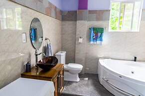 Topaz Apartment Villa - Mountain View