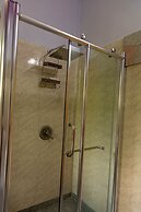 Topaz Apartment Villa - Mountain View