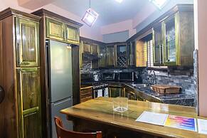 Topaz Apartment Villa - Mountain View