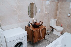 Topaz Apartment Villa - Piton View