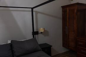 Topaz Apartment Villa - Piton View