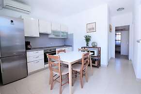 Luxury Beachfront Villa With Pool for two Families