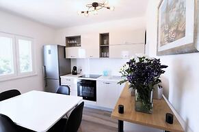 Luxury Beachfront Villa With Pool for two Families