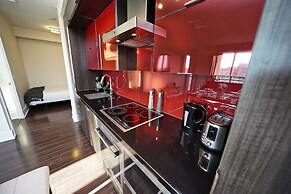 RivetStays - The Atmos