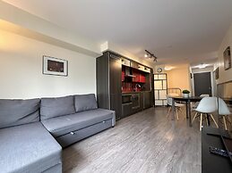 RivetStays - The Atmos