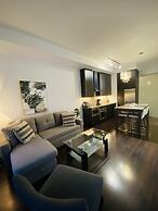 RivetStays - The Atmos