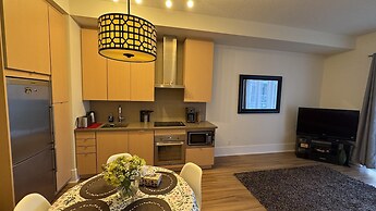 RivetStays - The Atmos