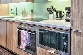 RivetStays - The Atmos