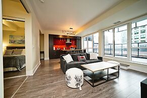 RivetStays - The Atmos