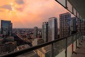 RivetStays - The Atmos