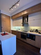 RivetStays - The Atmos