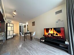 RivetStays - The Atmos