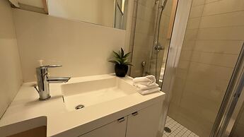 RivetStays - The Atmos