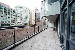 RivetStays - The Atmos