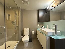 RivetStays - The Atmos