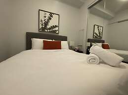 RivetStays - The Atmos