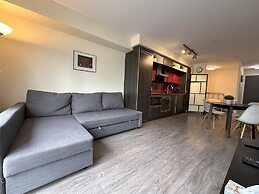 RivetStays - The Atmos