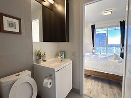 RivetStays - The Atmos