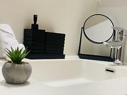 RivetStays - The Atmos