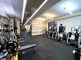 RivetStays - The Atmos