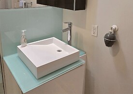 RivetStays - The Atmos