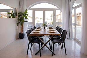 YalaRent Ivy Villa with Private Pool