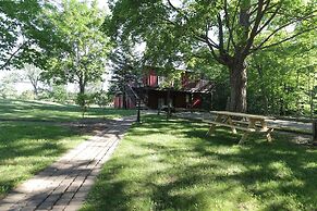 Jackson's Falls Country Inn