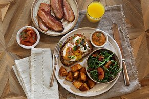 Jackson's Falls Country Inn