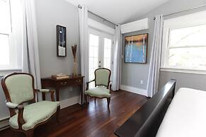 Jackson's Falls Country Inn